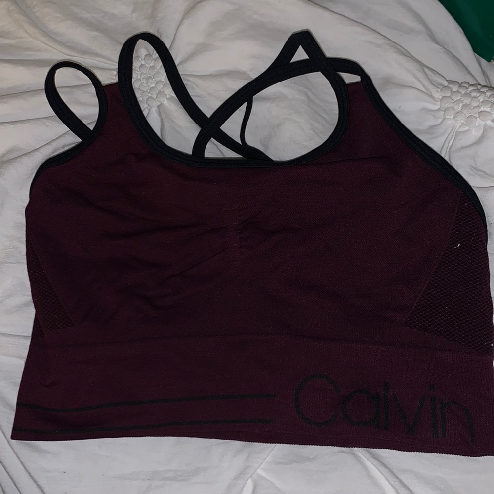Sports bra